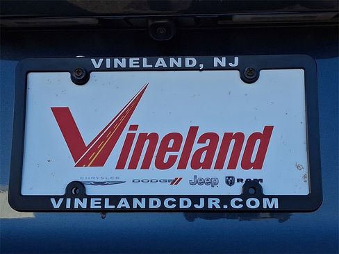 Used 2022 Kia Sorento S image 31