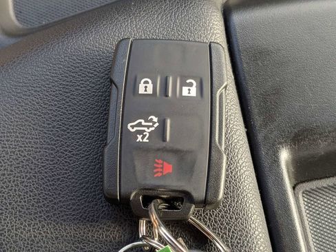 Used 2022 Chevrolet Silverado 1500 W/T w/ WT Fleet Convenience Package image 31