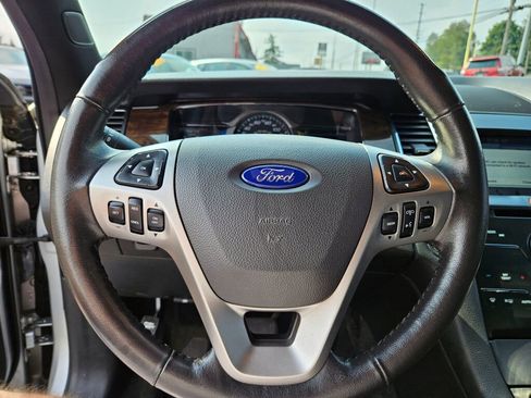 Used 2016 Ford Taurus Limited image 17