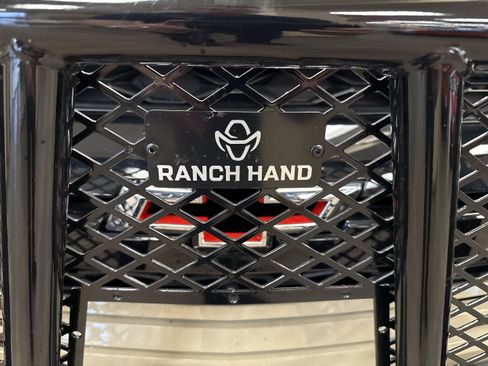 Used 2024 Chevrolet Colorado ZR2 w/ ZR2 Bison Edition AWD/4WD image 3