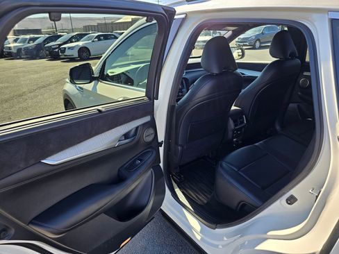 Used 2020 INFINITI QX50 Sensory image 15