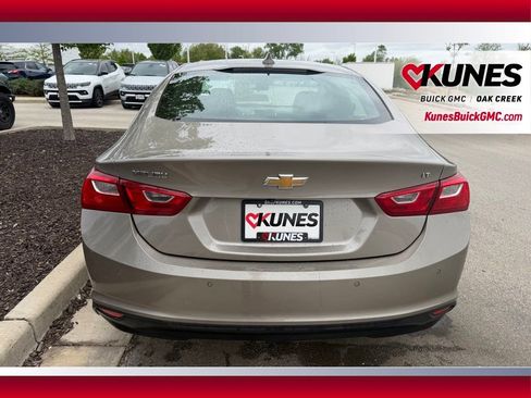 Used 2024 Chevrolet Malibu LT FWD image 11