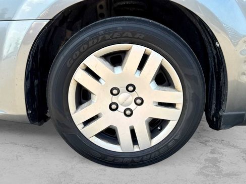 Used 2013 Dodge Avenger SE FWD image 12