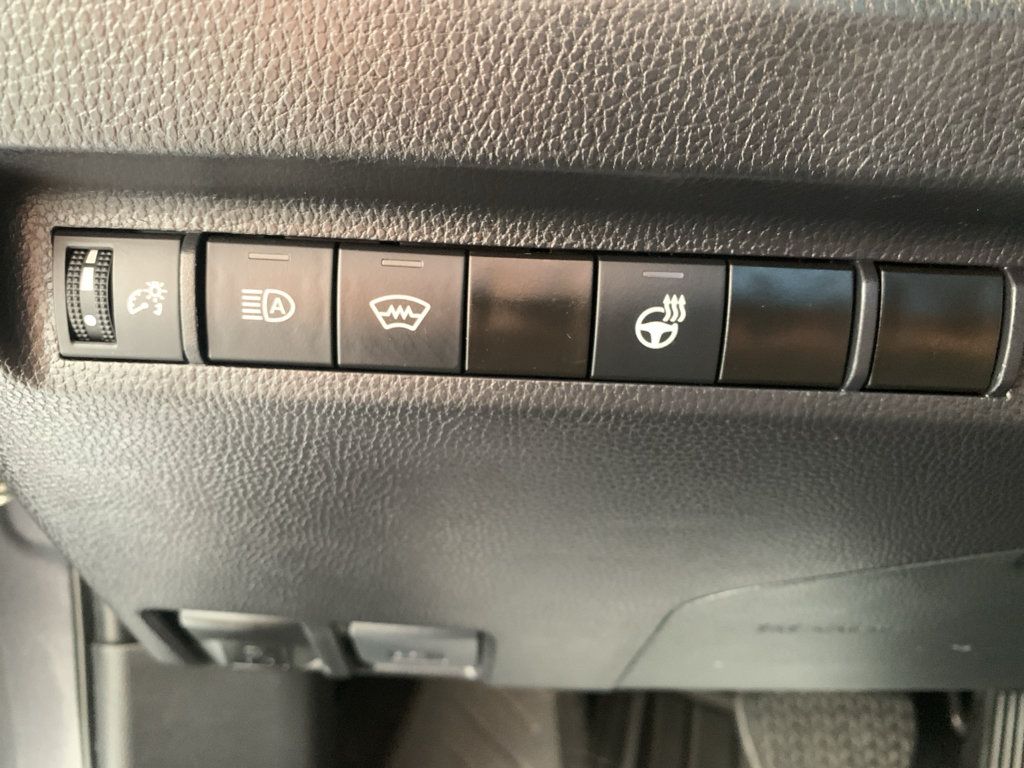 Used 2024 Toyota RAV4 XLE w/ Weather Package AWD/4WD image 29