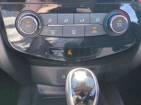 Used 2021 Nissan Rogue Sport S FWD image 23