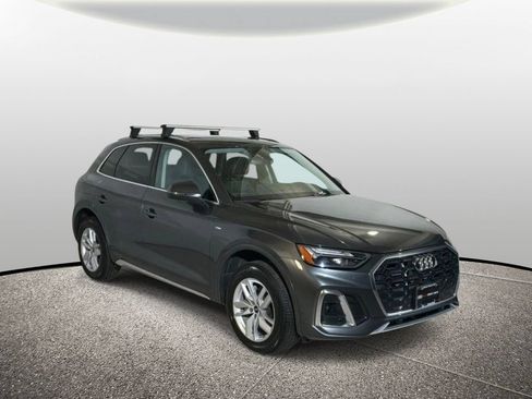Used 2023 Audi Q5 2.0T Premium w/ Convenience Package AWD/4WD image 8