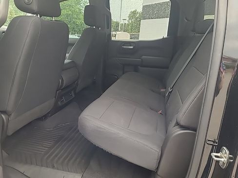 Used 2020 Chevrolet Silverado 1500 Custom Trail Boss w/ Custom Convenience Package AWD/4WD image 17
