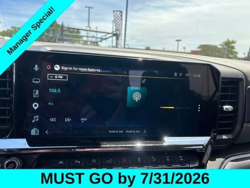 Used 2025 Chevrolet Silverado 1500 ZR2 AWD/4WD image 22
