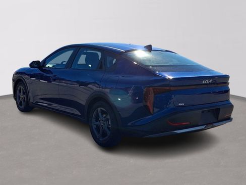Used 2025 Kia K4 LXS image 4