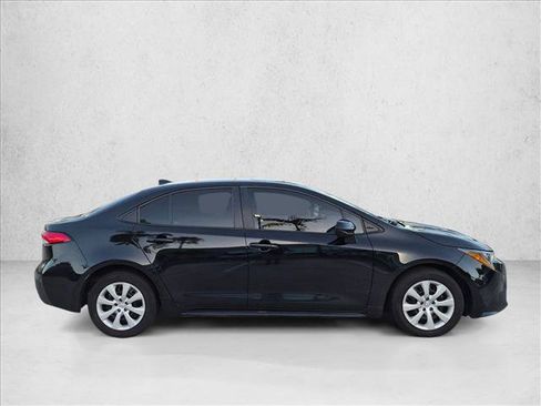 Certified 2023 Toyota Corolla LE FWD image 4