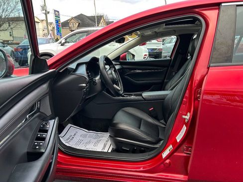 Used 2022 MAZDA MAZDA3 s image 8