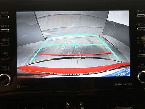 Used 2021 Toyota Corolla LE image 30