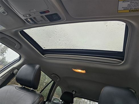 Used 2016 Subaru Outback 2.5i Limited image 22