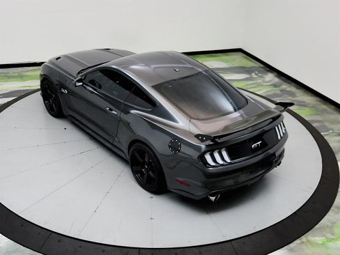Used 2017 Ford Mustang GT Premium w/ GT Performance Package RWD image 37