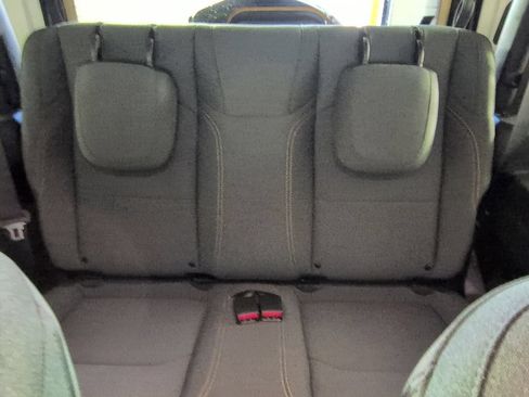 Used 2024 Jeep Wrangler Sport AWD/4WD image 23