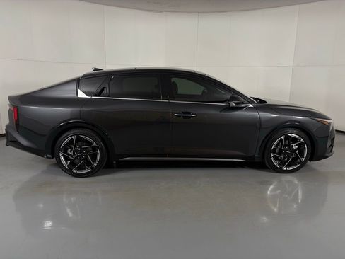 New 2025 Kia K4 GT-Line w/ GT-Line Premium Package image 9