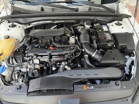Used 2022 Kia K5 GT-Line AWD/4WD image 18