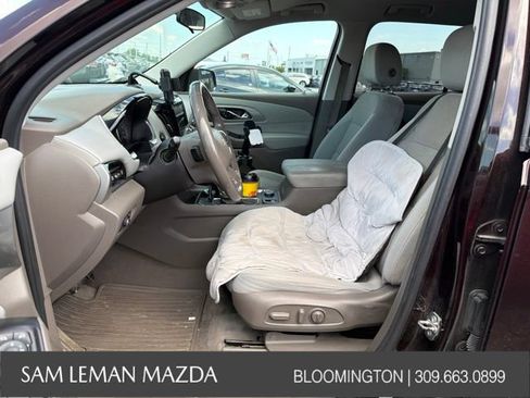 Used 2020 Chevrolet Traverse LT AWD/4WD image 3
