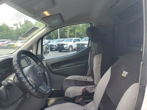 Used 2014 Nissan NV200 SV w/ Technology Package FWD image 12