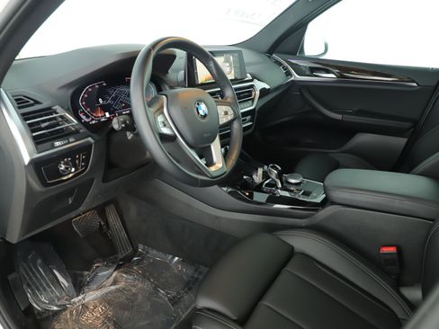 Used 2024 BMW X3 sDrive30i w/ Convenience Package RWD image 9