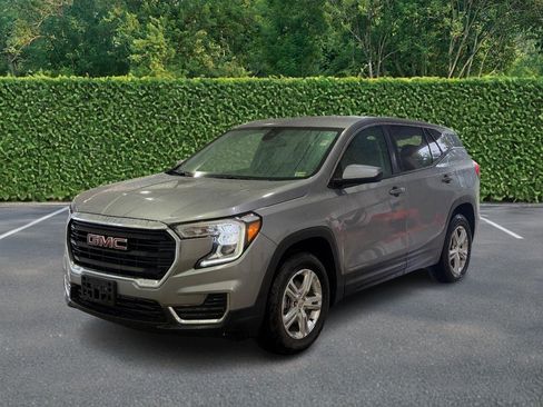 Used 2024 GMC Terrain SLE AWD/4WD image 8