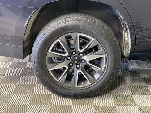 Used 2023 Chevrolet Tahoe Z71 image 18