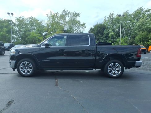 Used 2024 RAM 1500 Limited AWD/4WD image 3