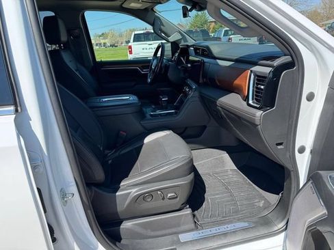 Used 2022 GMC Sierra 1500 Denali w/ Denali Reserve Package AWD/4WD image 26