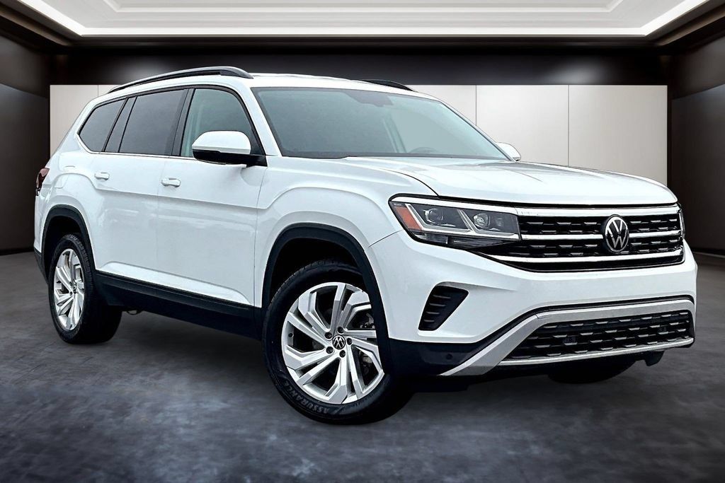 Used 2023 Volkswagen Atlas SE FWD image 1