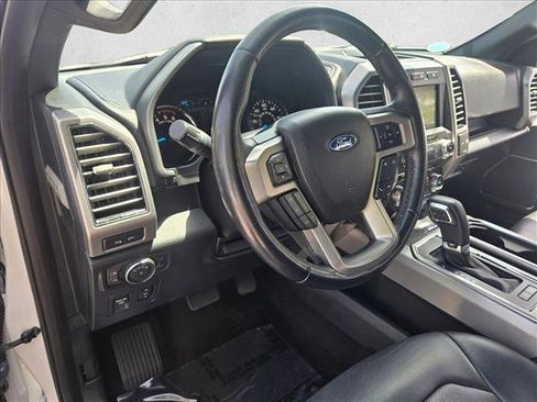 Used 2018 Ford F150 Platinum w/ Equipment Group 701A Luxury AWD/4WD image 10
