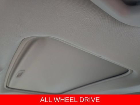 Used 2022 Toyota RAV4 XLE Premium AWD/4WD image 30