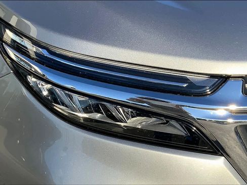 Used 2024 Chevrolet Equinox LT image 25