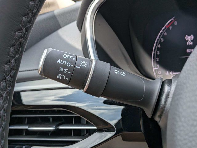 Used 2026 Acura MDX w/ Technology Package FWD image 33