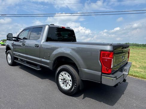 Used 2021 Ford F250 XLT AWD/4WD image 4