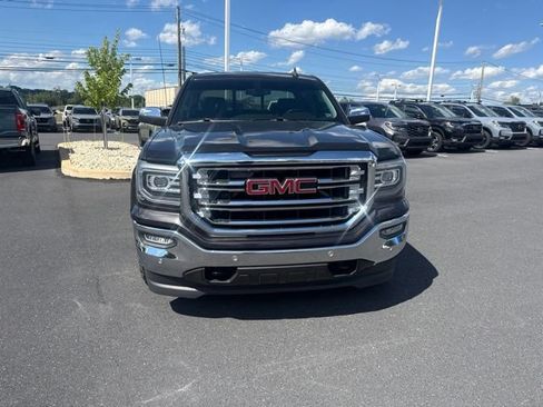 Used 2016 GMC Sierra 1500 SLT w/ SLT Preferred Package AWD/4WD image 3