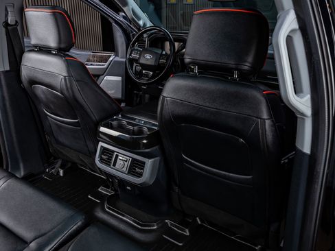 Used 2023 Ford F250 Lariat w/ Lariat Ultimate Package image 31