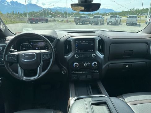 Used 2020 GMC Sierra 1500 Denali w/ Denali Ultimate Package AWD/4WD image 13
