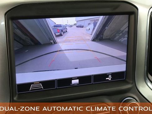 Used 2020 Chevrolet Silverado 1500 LT w/ Texas Edition image 26