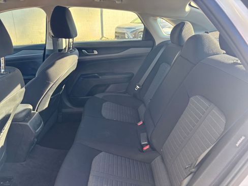 Used 2025 Kia K5 LXS image 25