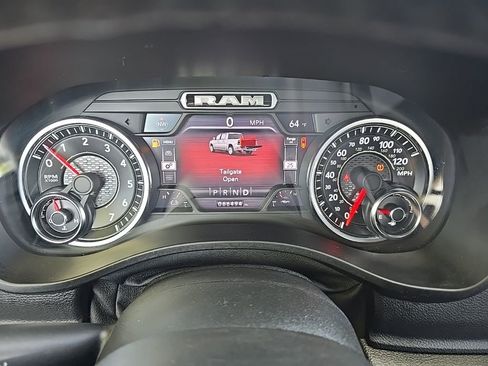 Used 2019 RAM 1500 Big Horn RWD image 19