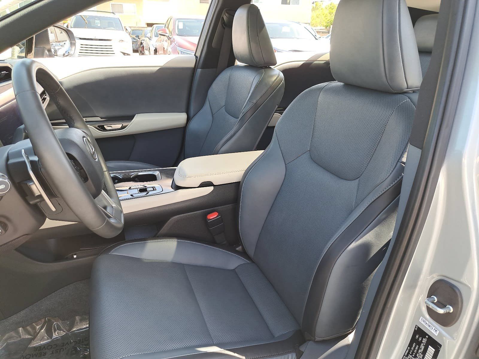 Used 2023 Lexus RZ 450e Premium w/ Technology Package AWD/4WD image 17