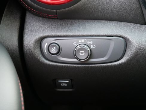 Certified 2025 Chevrolet Blazer RS w/ Enhanced Convenience Package image 26