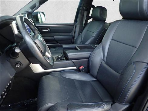 Used 2022 Toyota Tundra Platinum w/ Advanced Package AWD/4WD image 11