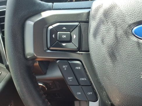Used 2019 Ford F150 XLT w/ Equipment Group 302A Luxury AWD/4WD image 22
