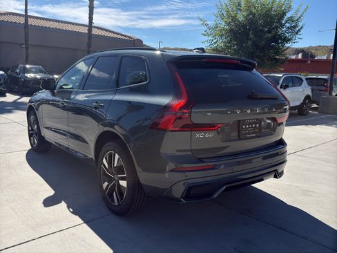 New 2026 Volvo XC60 B5 Core w/ Protection Package image 5