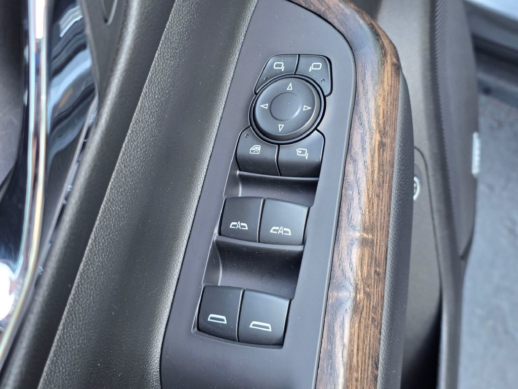Used 2020 GMC Acadia Denali w/ Trailering Package AWD/4WD image 15