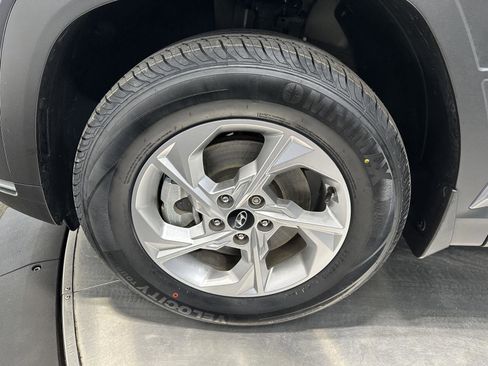 Certified 2023 Hyundai Tucson SEL AWD/4WD image 9