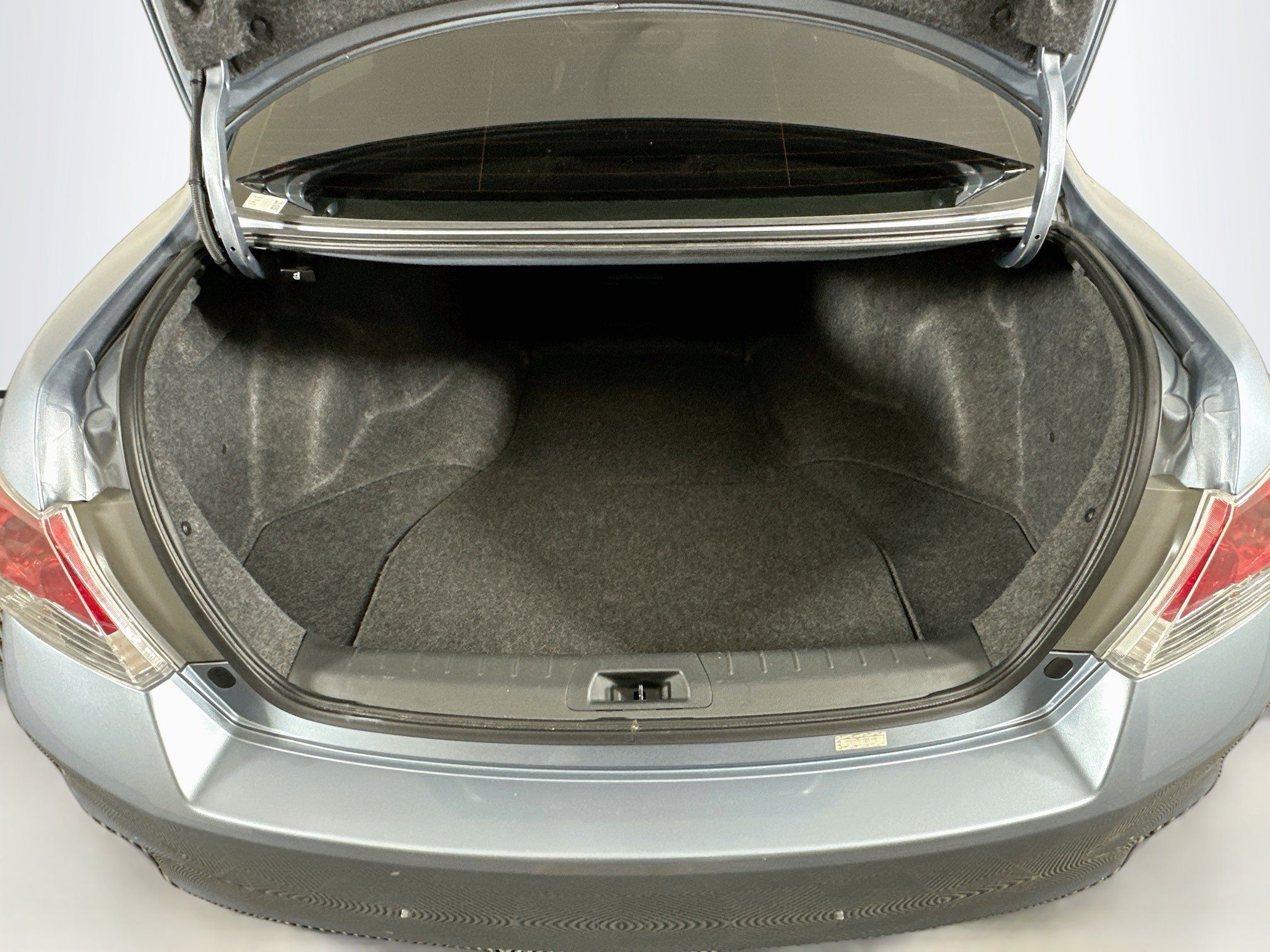 Used 2011 Honda Accord EX-L image 27