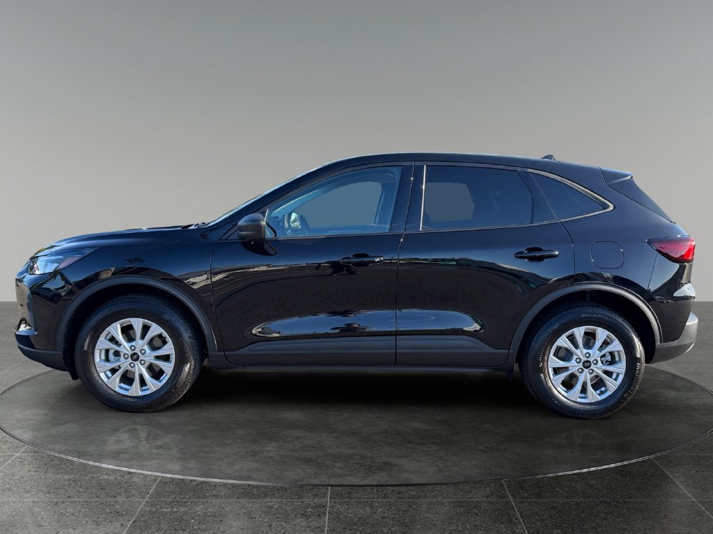 Used 2025 Ford Escape Active AWD/4WD image 5
