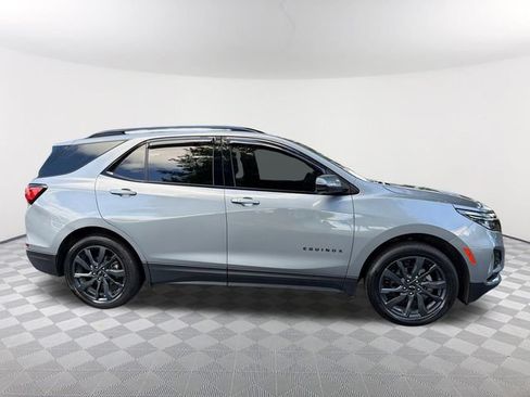 Used 2023 Chevrolet Equinox RS w/ RS Leather Package FWD image 4